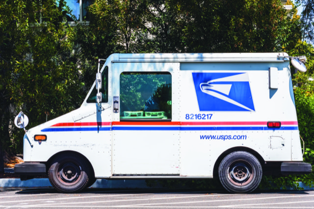 photo of mail truck